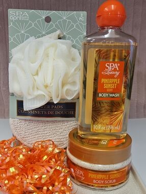 SPA LUXURY PINEAPPLE SUNSET BATH AND BODY Set 3-PC